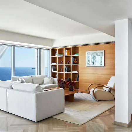Hotel Arts