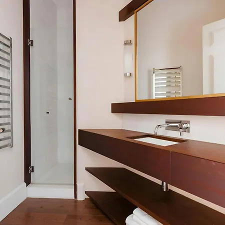Do Placa Reial Hotel Gothic Quarter, Sonder By Marriott Bonvoy