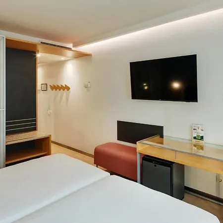 מלון Sercotel Caspe