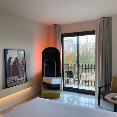 Onix Fira 3* Barcelona