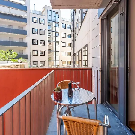 Apartament My Space Emirates - Fully Equipped Near The With Shared Pool