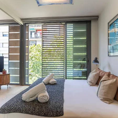 Apartament My Space Emirates - Fully Equipped Near The With Shared Pool Barcelona