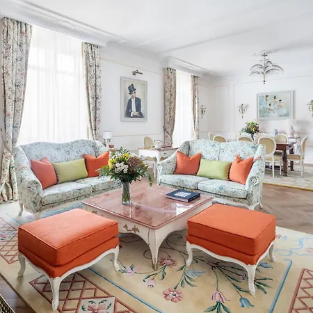 El Palace 5* Barcelona