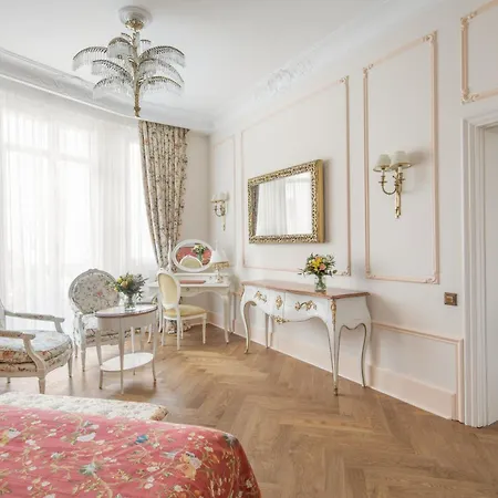 El Palace 5* Barcelona