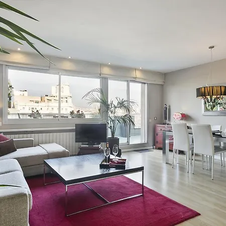 Elegant Olle Appartamento Barcellona