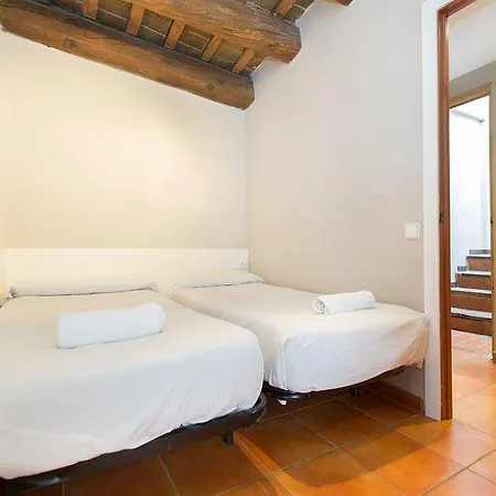 Apartment Ainb Raval Hospital
