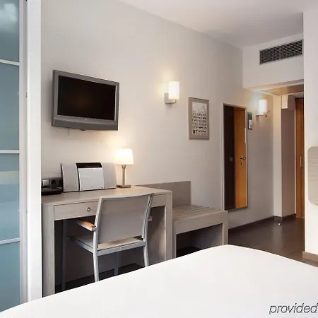 Silver 3* Barcelona