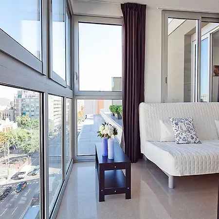 Charm Paralel Hotel 2*