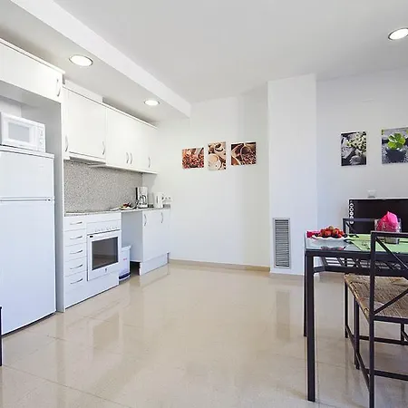 Charm Paralel Hotel 2*