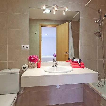 Charm Paralel Hotel