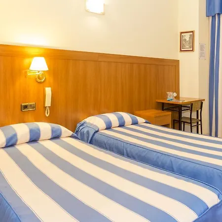 بيت ضيافة بنسيون كورال برشلونة