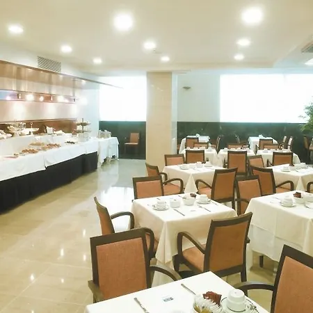 Hotell Leonardo Gran Via 3*