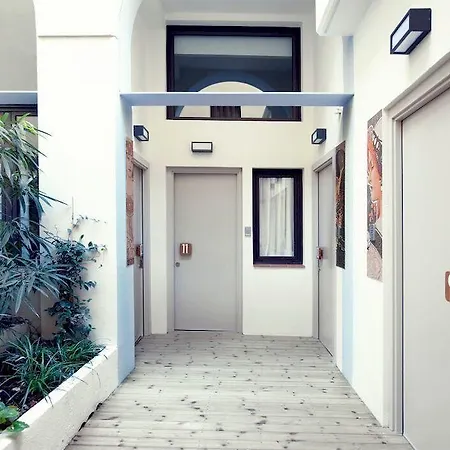 Hotel Casa Bella Gracia 3*