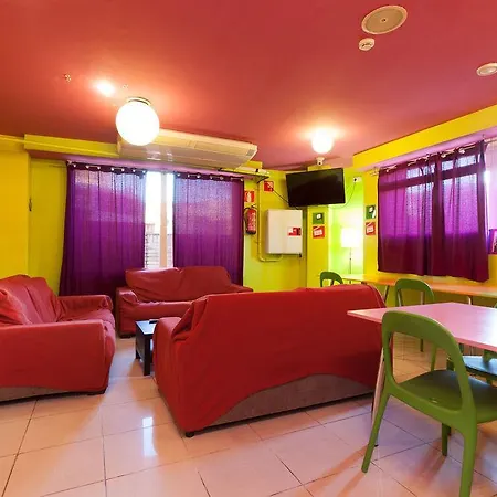 Mellow Eco Hostal *