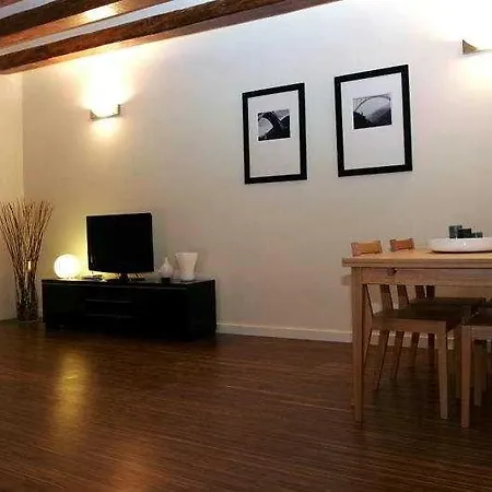 Ramblas Charm Otel