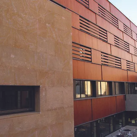 Pere Tarres Hostel *