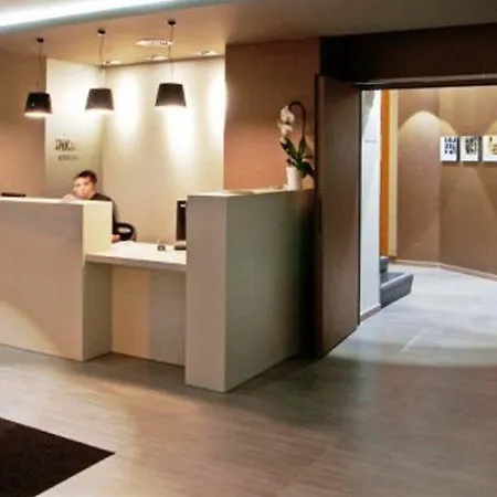 Leonardo Boutique Sagrada Familia Hotell 3*