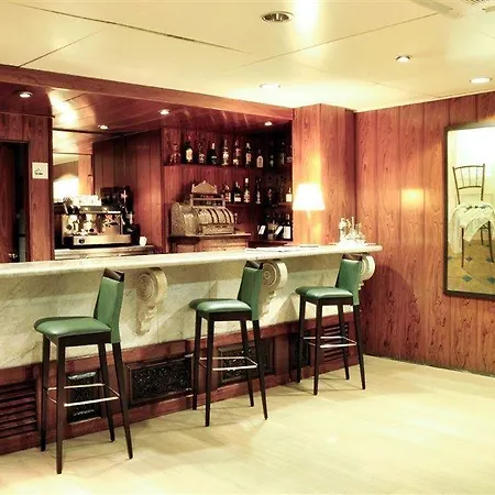 Catalonia Roma Hotel Barcelona