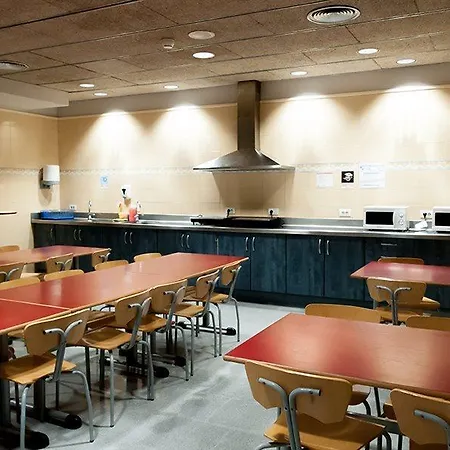 Pere Tarres Hostel