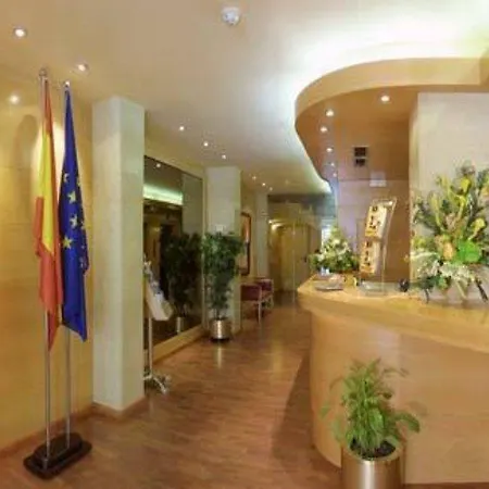 Atlantis By Atbcn فندق 3*