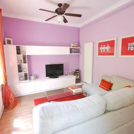 Apartment Gaudi Sdb *