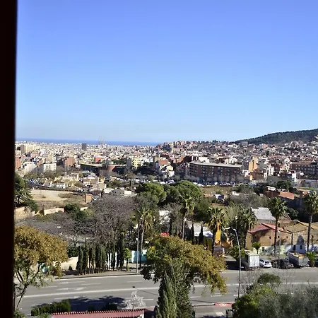 Residencia Salesiana Marti-codolar بيت ضيافة