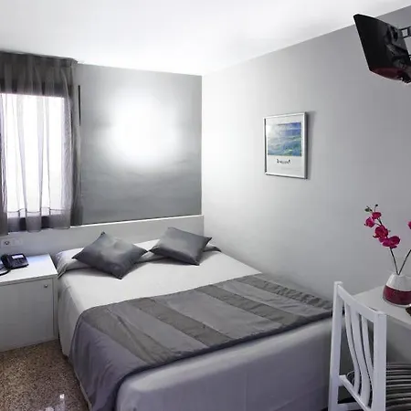 Nuevo Triunfo Hotel