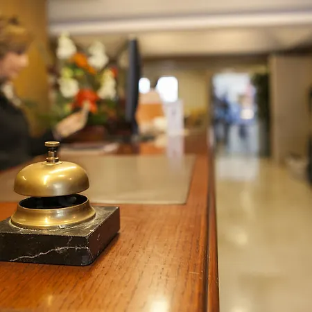 Via Augusta Hotel