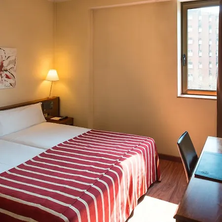 Hotel Catalonia Roma 3*