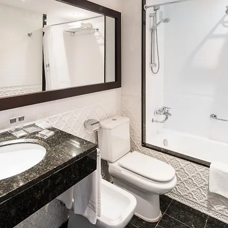 Hotel Catalonia Roma Barcelona