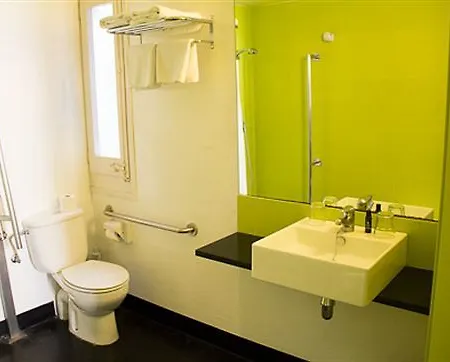 Hostel Raval Botella Private