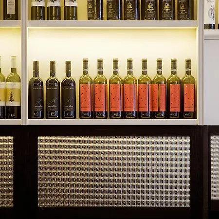 Praktik Vinoteca 3*