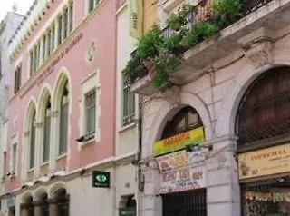Hotel Raval