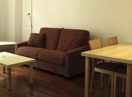 Aspasios Plaza Real Appartement