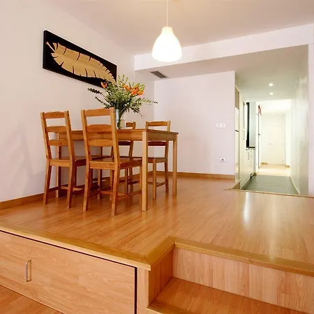 Short Group Liceu Serviced Apartamento Barcelona