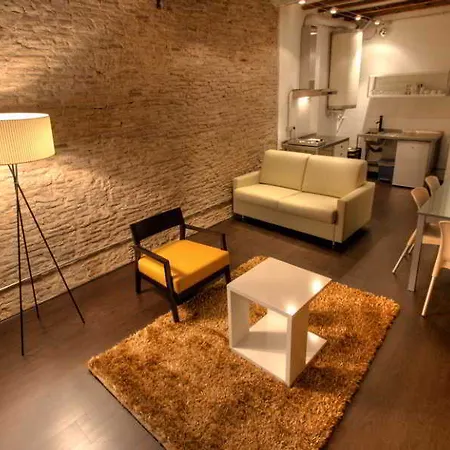 Hotel Viana 5*