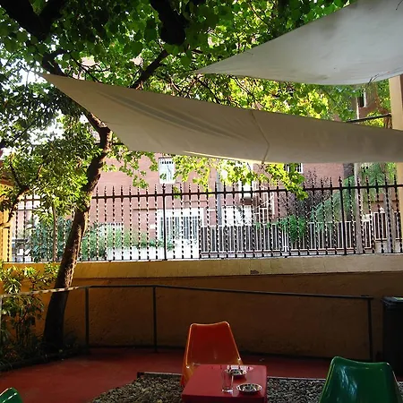 Garden House By Feetup * Barcelona