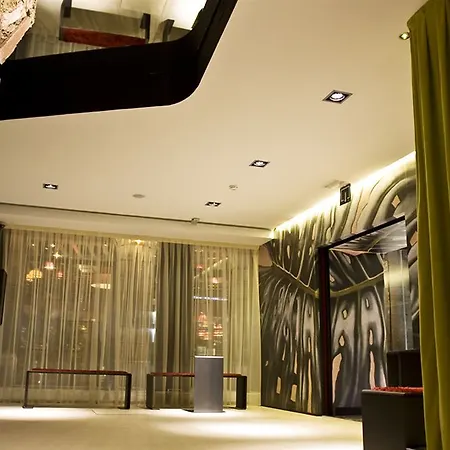 Hotel House