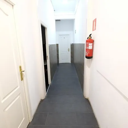 شباب لينين بيت ضيافة 2*