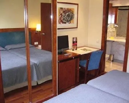 Pedralbes Hotel 3*