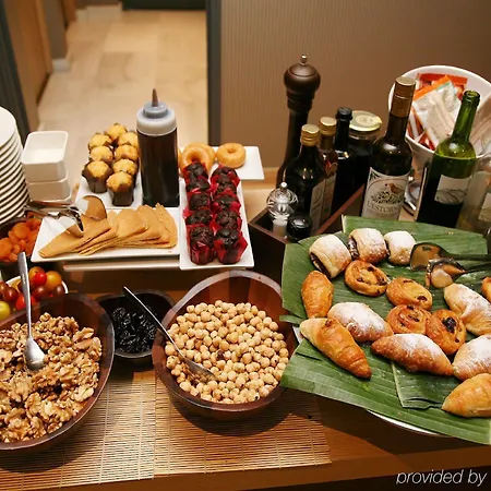 Hotel Ambit 4*