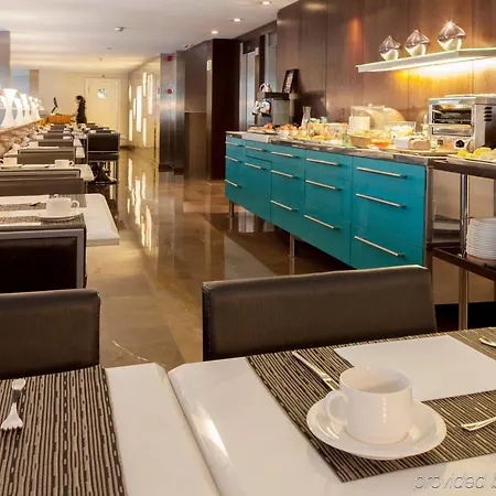 Hotel Ac Irla By Marriott 3*