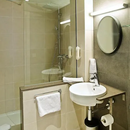 Hostemplo Sagrada Familia 3* Barcelona