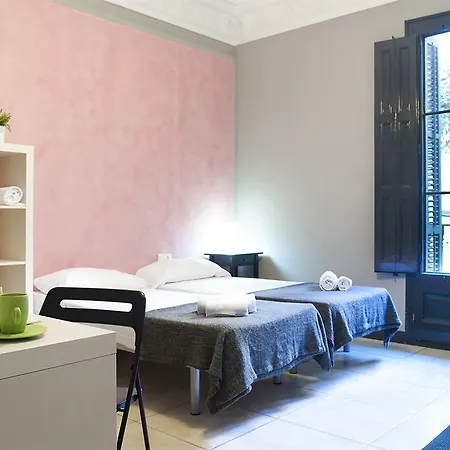 Ella 2* Barcelona
