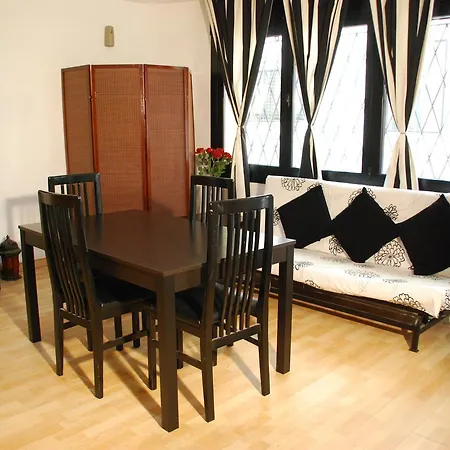 Love hotel Casita Amarilla Barcellona