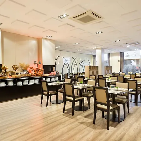 阿巴花园酒店 埃斯普卢加·德·隆布雷格