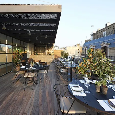 Serras Hotel