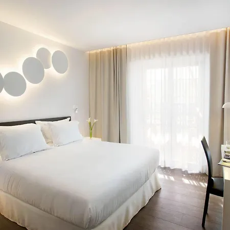 Hotel H10 Port Vell 4* Sup