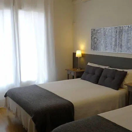 Penzion El Ninot Barcelona
