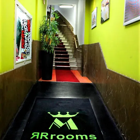 Raval Botella Private Hostel